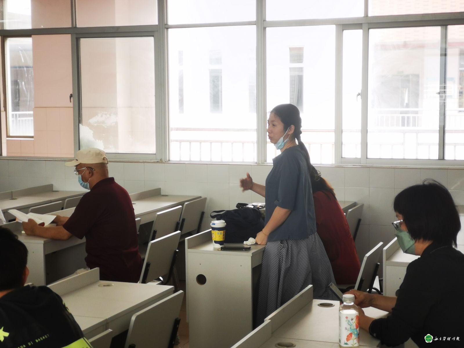 应用设计系开展关于习近平总书记在中国人民大学考察时重要讲话精神专题会议